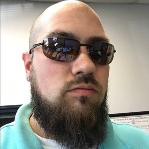 Meet your Posher, Brad